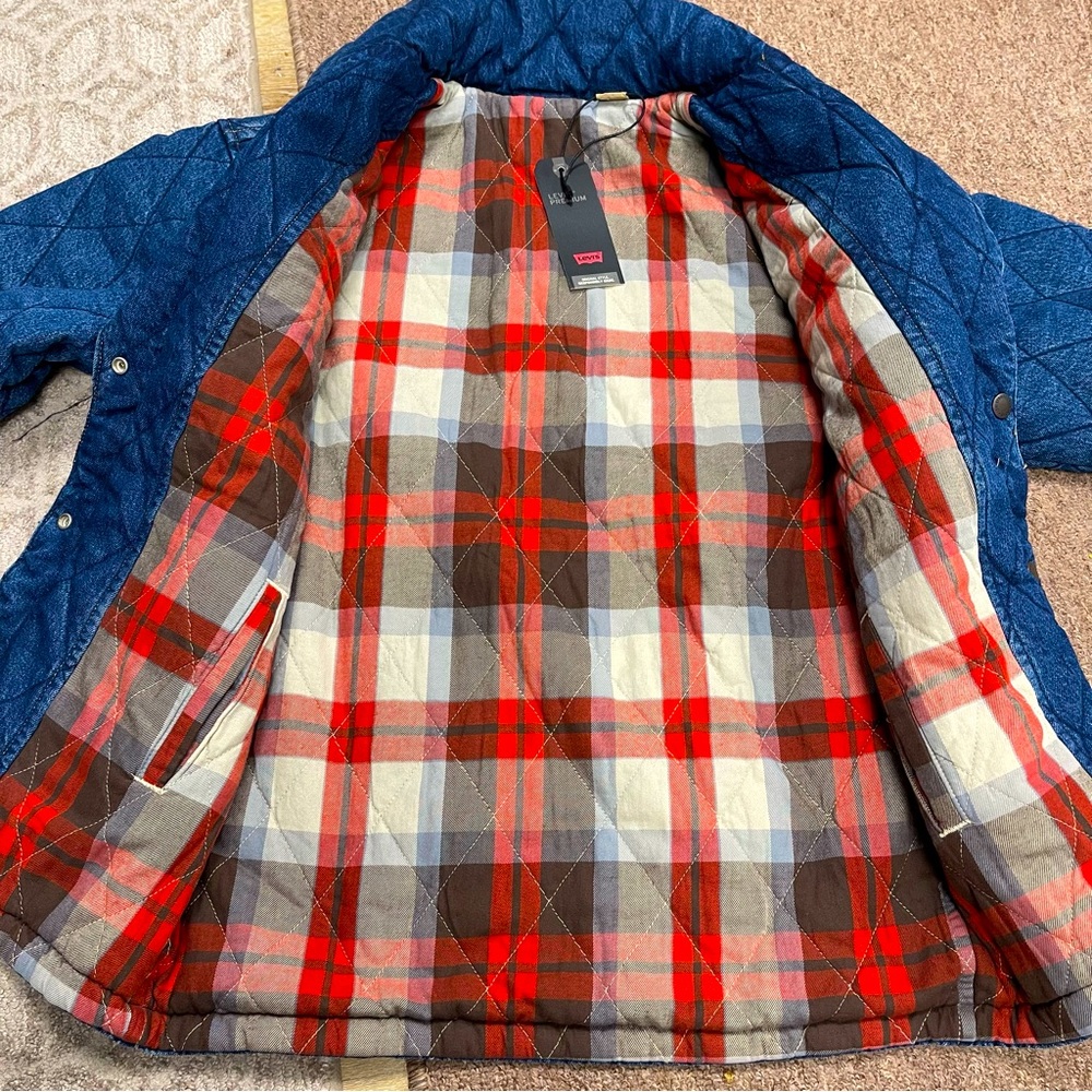 Levi’s 🧥 - Picture 6 of 7